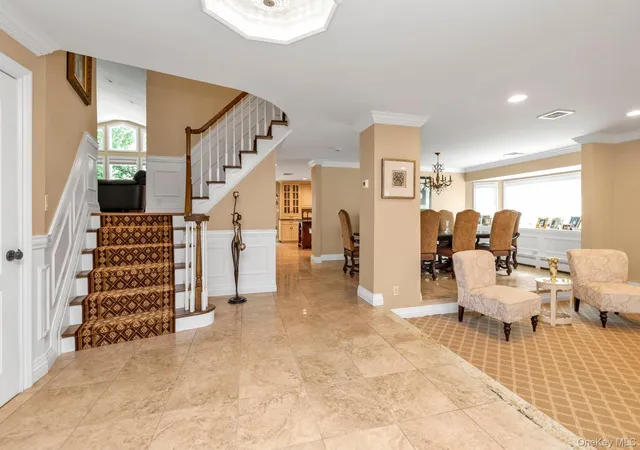 3rd image of 2114 Donna Dr, Hempstead, NY 11566 | MLS# 1007166