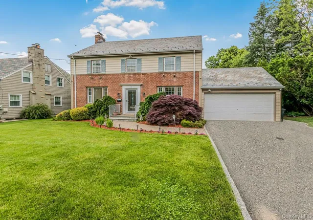 2nd image of 129 Jackson Ave, Pelham, NY 10803 | MLS# 1007189