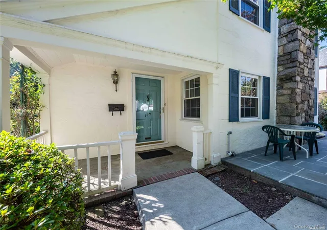 4th image of 109 Chase Rd, North Hempstead, NY 11030 | MLS# 1007190