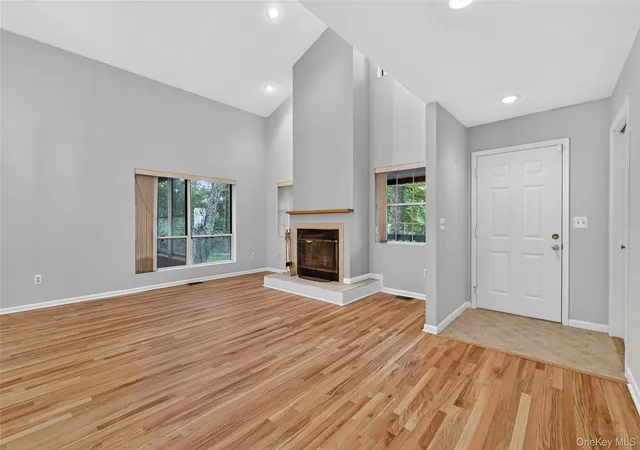 Photo 5 of Single family home for sale at 6 Summit Pl, Monticello, NY 12701 | MLS# 1007217 | Listing updated on 2026-08-13