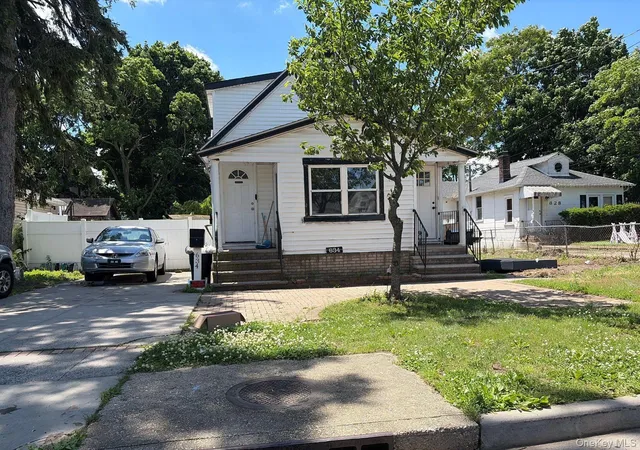 1st image of 634 Hillside Ct, Hempstead, NY 11553 | MLS# 1007254