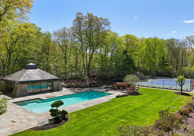 Homes for sale in Pound Ridge, NY | 164 Eastwoods Rd, Pound Ridge, NY 10576 | MLS# 1007263
