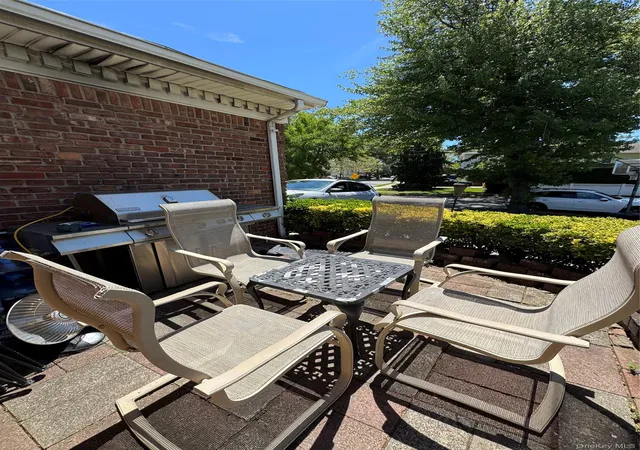 2nd image of 1498 Kew Ave, Hempstead, NY 11557 | MLS# 1007272