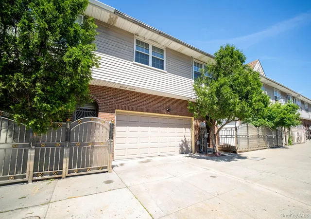 Photo 2 of Sale Pending at 1539 Longfellow Ave #3, Bronx, NY 10460 | MLS# 1007282 | Listing updated on 2026-08-13
