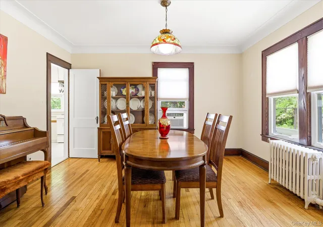 3rd image of 89 Lexington Ave, Malverne, NY 11565 | MLS# 1007302
