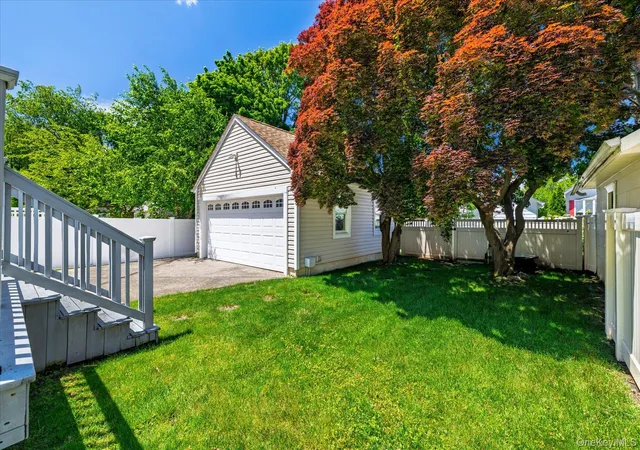 5th image of 89 Lexington Ave, Malverne, NY 11565 | MLS# 1007302