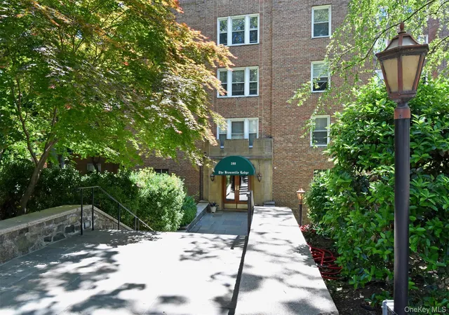 14th image of 280 Bronxville Rd #5W, Bronxville, NY 10708 | MLS# 1007306