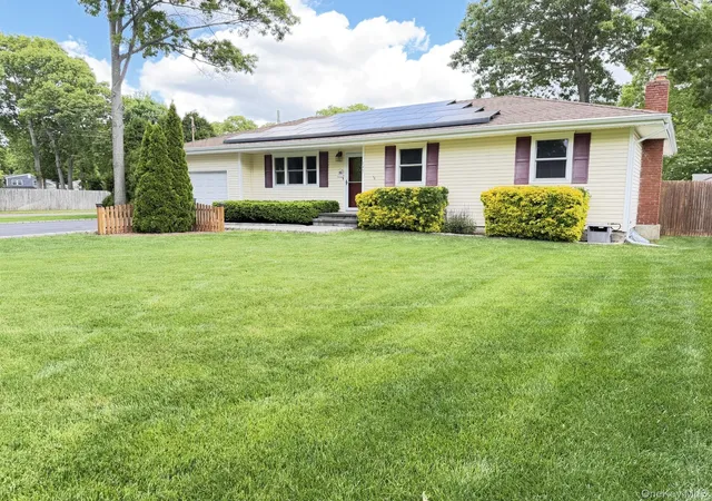 3rd image of 147 Hounslow Rd, Shirley, NY 11967 | MLS# 1007319