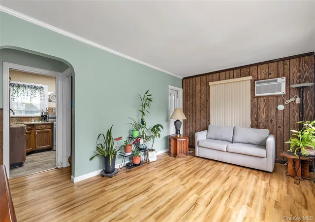 4th image of 55 Fir St, Valley Stream, NY 11580 | MLS# 1007344