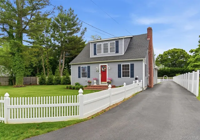 1st image of 238 Woodlawn Ave, Saint James, NY 11780 | MLS# 1007352