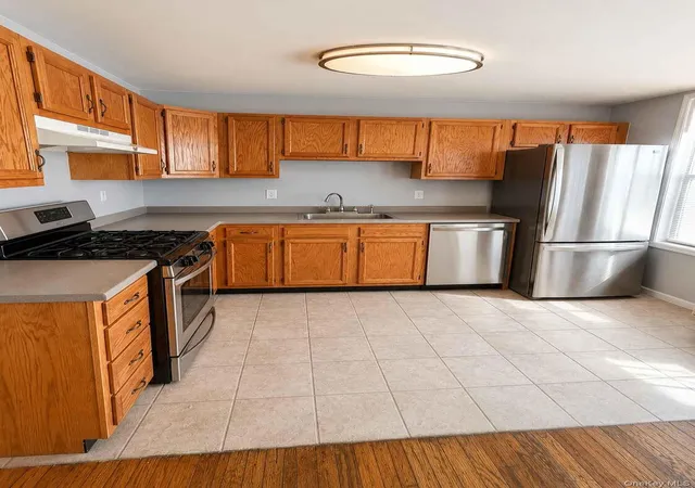Photo 1 of Single family home for sale at 309 Beach 102nd St, Rockaway Park, NY 11694 | MLS# 1007389 | Listing updated on 2026-09-02