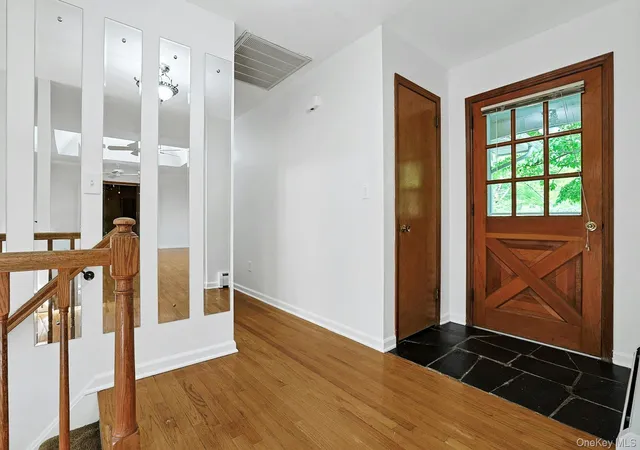 3rd image of 1 Cairngorm Rd, New City, NY 10956 | MLS# 1007396
