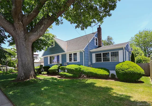 1st image of 15 Hemlock St, Hempstead, NY 11566 | MLS# 1007438