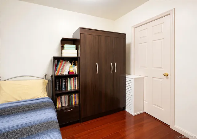 4th image of 104-31 39Th Ave, New York, NY 11368