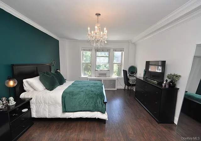 Photo 2 of Condo for sale at 280 Bronxville Rd #4O, Bronxville, NY 10708 | MLS# 1007459 | Listing updated on 2026-08-27