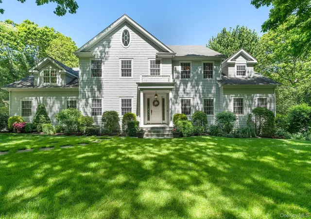 1st image of 6 Woodruff Ln, Bridgehampton, NY 11932 | MLS# 1007474