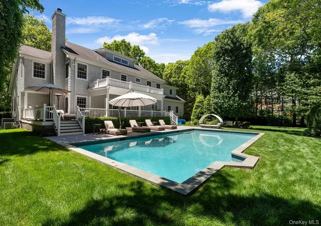 Photo 2 of Single family home for sale at 6 Woodruff Ln, Bridgehampton, NY 11932 | MLS# 1007474 | Listing updated on 2026-08-13