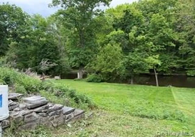 Homes for sale in Wappinger, NY | 16 Willowbrook Hts, Wappinger, NY 12603 | MLS# 1007487