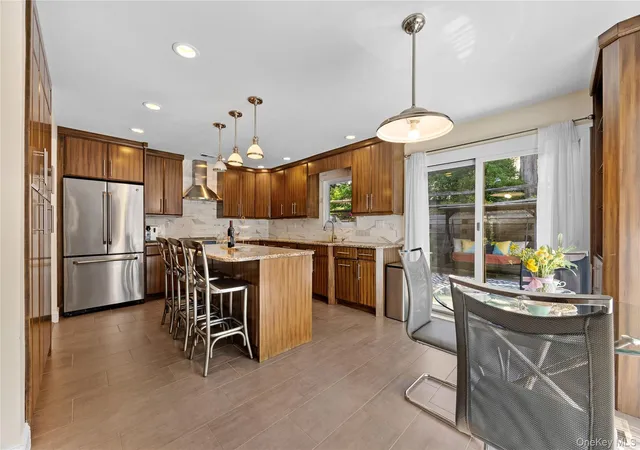 2nd image of 246 Hamlet Dr, Oyster Bay, NY 11753 | MLS# 1007497