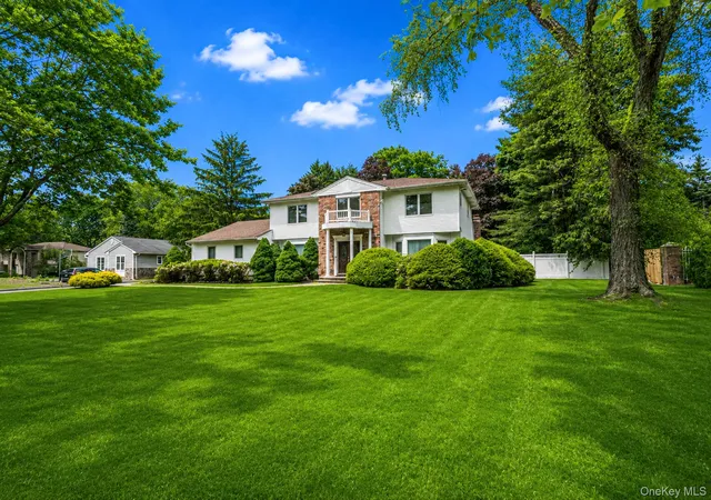4th image of 35 High Pasture Cir, Dix Hills, NY 11746 | MLS# 1007506