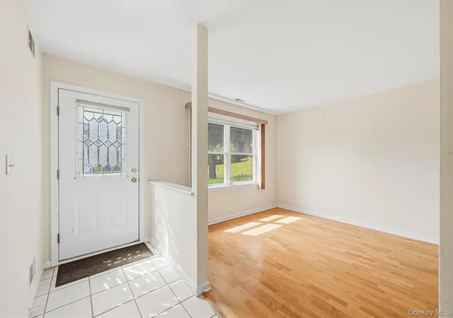 Homes for sale in Ramapo, NY | 36 Windsor Cir #D1, Ramapo, NY 10956 | MLS# 1007541