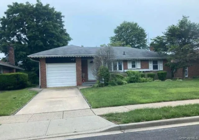 1st image of 726 Dean Dr, Hempstead, NY 11510 | MLS# 1007545