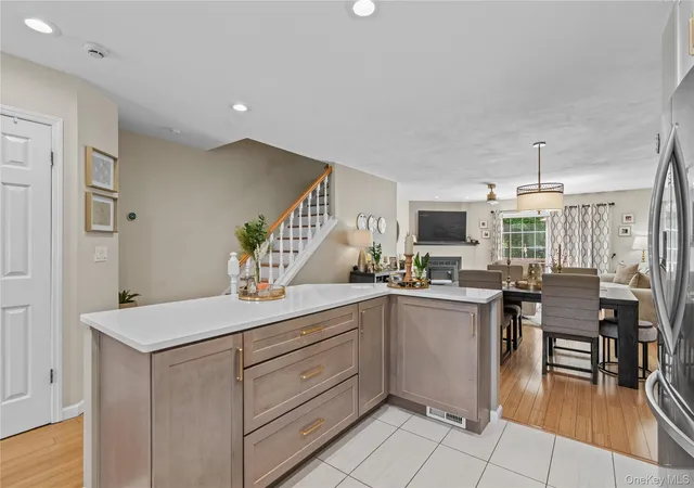5th image of 1402 Brentwood Dr, Southeast, NY 10509 | MLS# 1007581