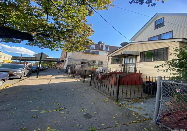 5th image of 103-16 89Th St, Ozone Park, NY 11417 | MLS# 1007599