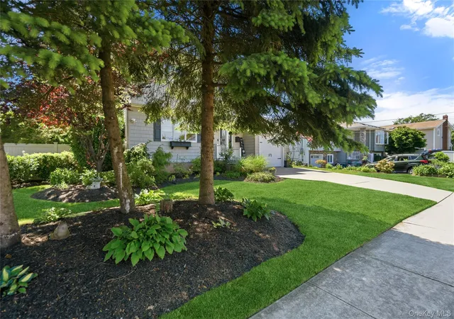 4th image of 2448 Wallen Ln, Hempstead, NY 11710 | MLS# 1007628