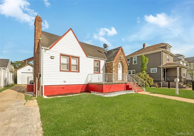 Photo 2 of Sale Pending at 135 15 244th Street, Rosedale, NY 11422 | MLS# 1007632 | Listing updated on 2026-07-24