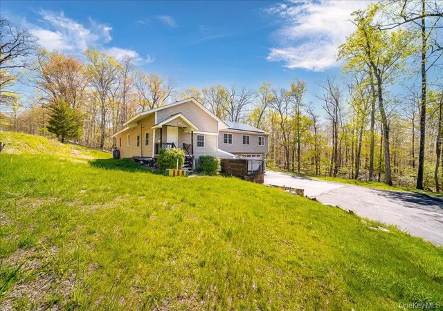 Homes for sale in Shawangunk, NY | 80 Jones Rd, Shawangunk, NY 12566 | MLS# 1007640