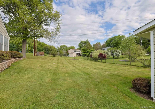 36th image of 7 San Giacomo Dr, New Windsor, NY 12553 | MLS# 1007648