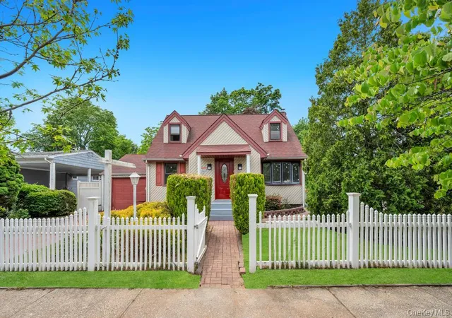 1st image of 110 Penataquit Ave, Bay Shore, NY 11706 | MLS# 1007659
