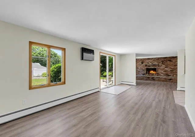 5th image of 23 Campus Ln, Ronkonkoma, NY 11779 | MLS# 1007694