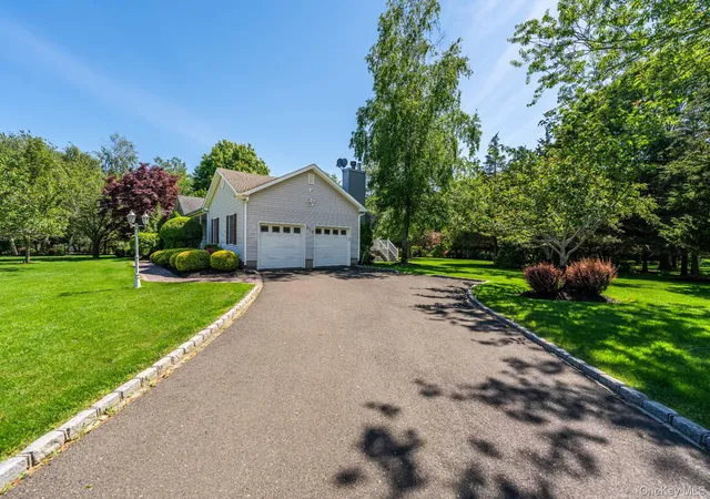 Homes for sale in Southold, NY | 575 Willow Dr, Southold, NY 11939 | MLS# 1007703