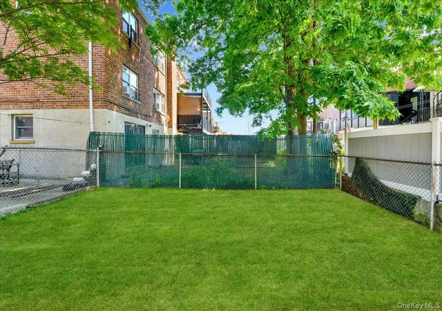 2nd image of 932 Neill Ave, Bronx, NY 10462 | MLS# 1007768