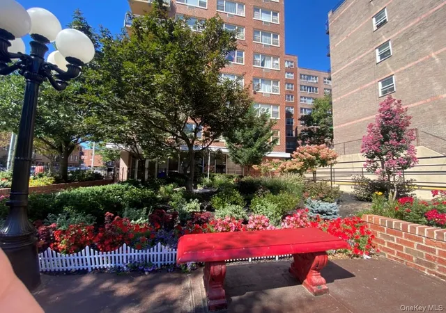 Photo 2 of Condo for sale at 8111 45th Avenue #5C, New York, NY 11373 | MLS# 1007778 | Listing updated on 2026-08-10
