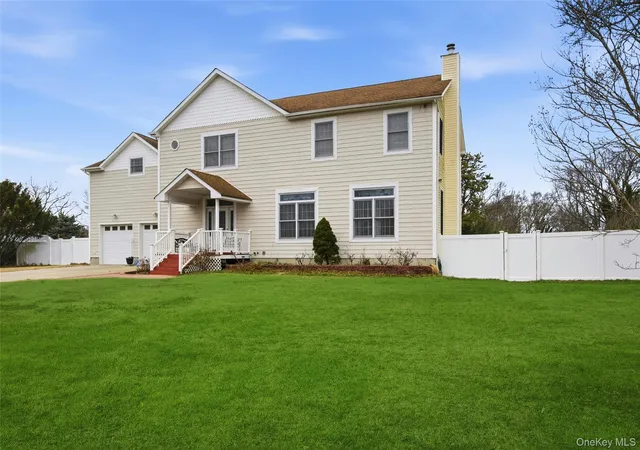 1st image of 471 Southport St, Ronkonkoma, NY 11779 | MLS# 1007781