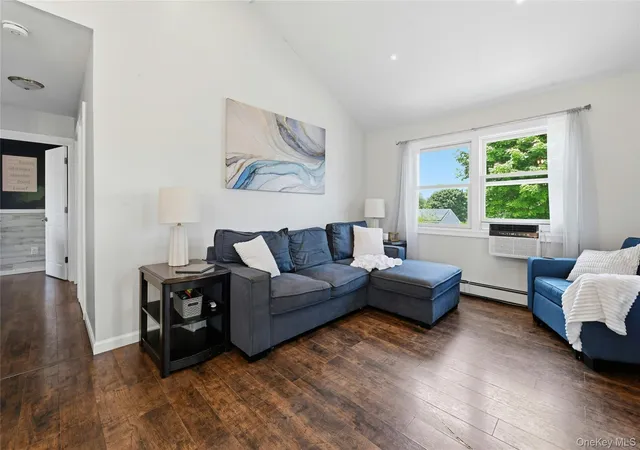4th image of 30 Mercury Ave, East Patchogue, NY 11772 | MLS# 1007792