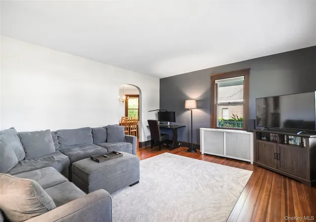 Homes for sale in Bedford, NY | 453 Old Post Rd, Bedford, NY 10506 | MLS# 1007795