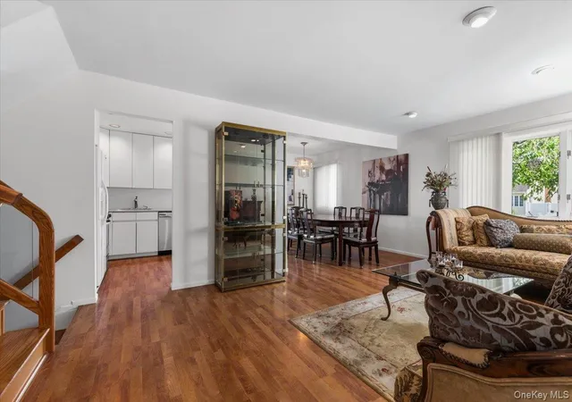 Photo 3 of Sale Pending at 38 Hayden Dr, Oyster Bay, NY 11714 | MLS# 1007817 | Listing updated on 2026-08-04