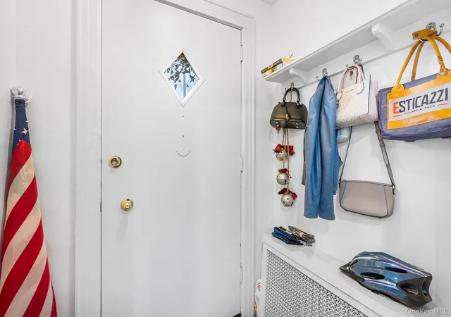 Photo 4 of Single family home for sale at 123 East Ave, Hempstead, NY 11580 | MLS# 1007839 | Listing updated on 2026-10-11