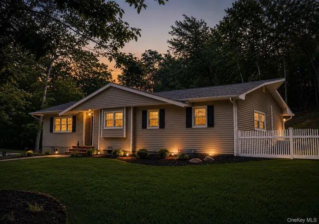 Single family home for sale at 1 Gables Blvd, Setauket, NY 11733 | MLS# 1007873 | Listing updated on 2026-07-07