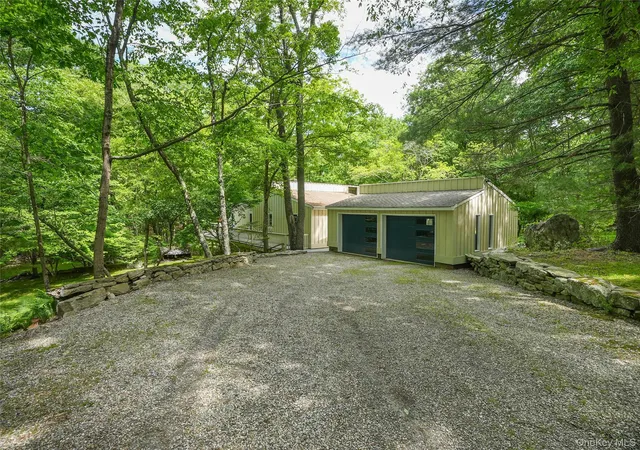 Homes for sale in Pound Ridge, NY | 22 Peters Ln, Pound Ridge, NY 10576 | MLS# 1007911