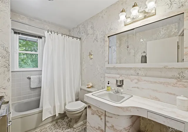 2nd image of 4 Buena Vista Ave, Peekskill, NY 10566 | MLS# 1007947