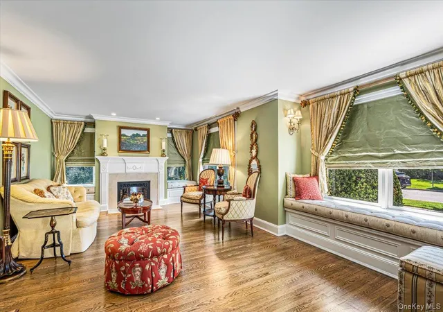 4th image of 133 Chestnut St, Garden City, NY 11530 | MLS# 1007964