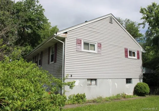 Homes for sale in Clarkstown, NY | 29 E Orchard St, Clarkstown, NY 10954 | MLS# 1007975