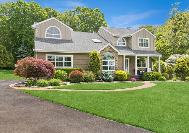 Photo 2 of Sale Pending at 42 Adelia Path, Riverhead, NY 11901 | MLS# 1007976 | Listing updated on 2026-09-17
