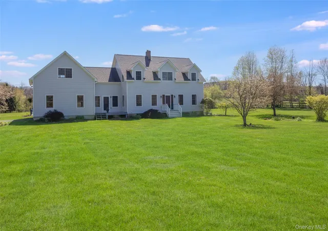 Homes for sale in Ghent, NY | 854 County Route 9, Ghent, NY 12075 | MLS# 1007980