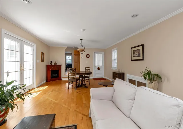 5th image of 2 Inwood Rd, Glen Cove, NY 11542 | MLS# 1007985